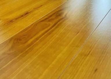 地板打蠟的時候要注意什么呢？